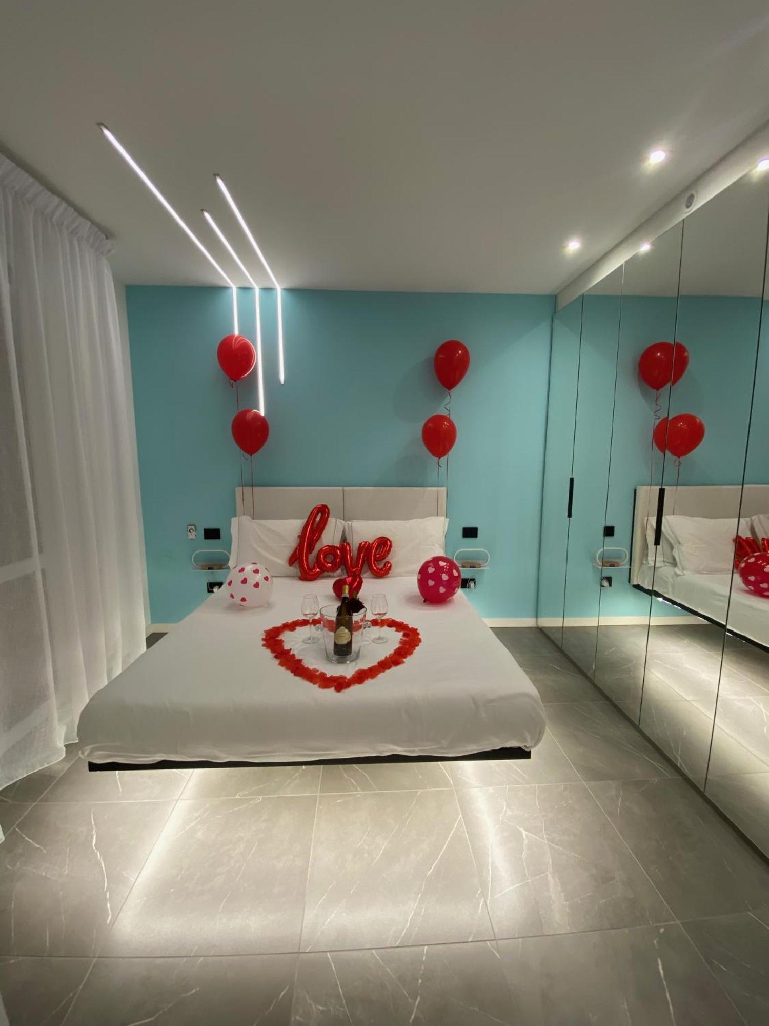 Tiffany - Sl House Apartament